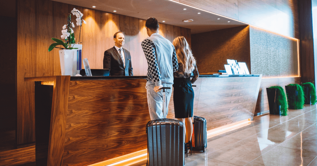 hotel guest checking online booking for quiet room options